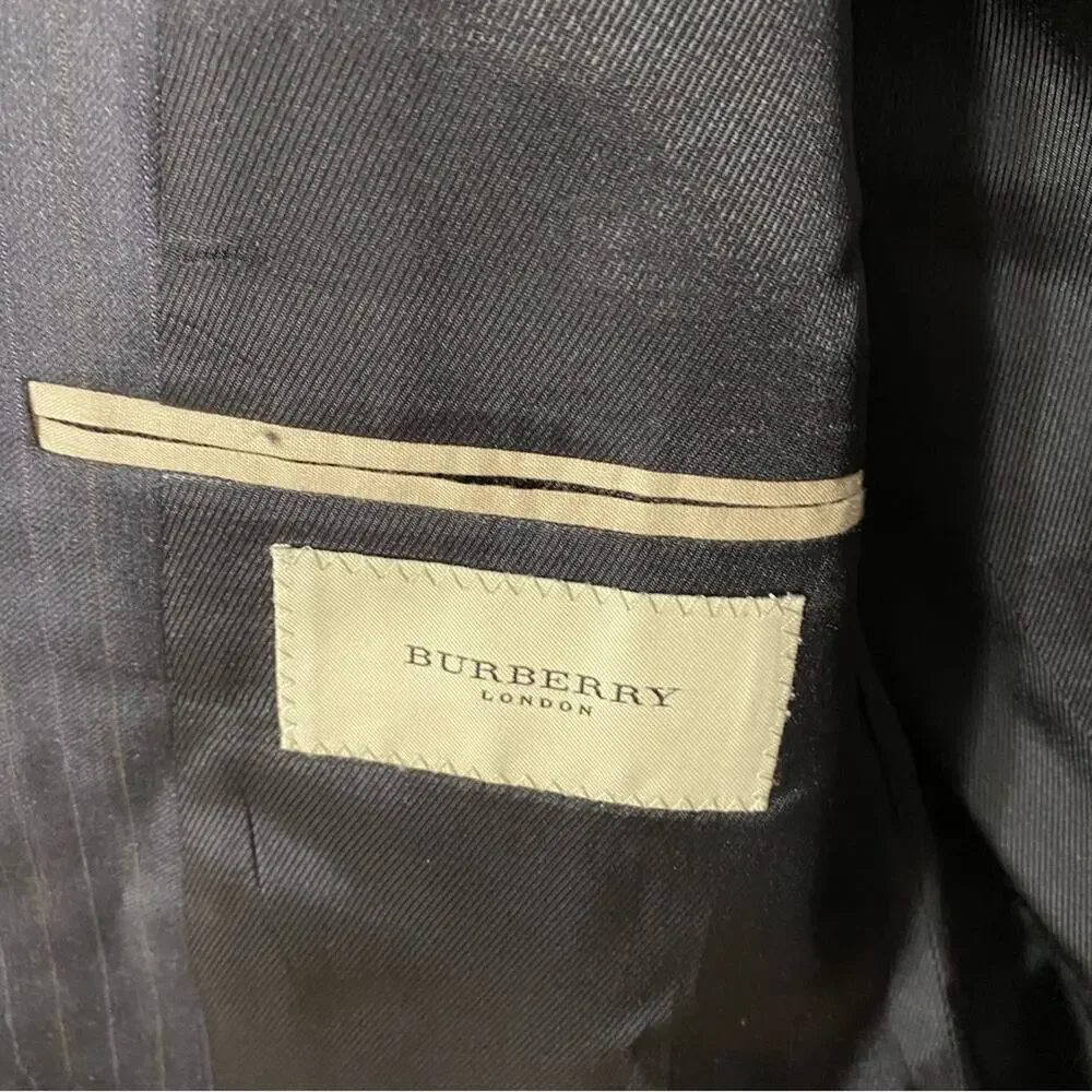 Burberry London 100% Wool Men’s Size 42 XLG Suit Jacket 3 Buttoned Blazer Jacket